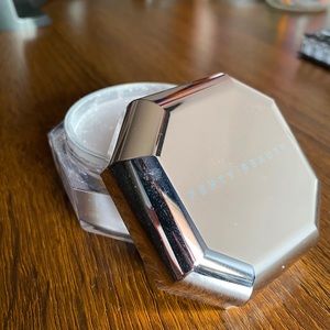 Fenty Beauty Setting Powder